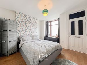 Photo 28- click for photo gallery